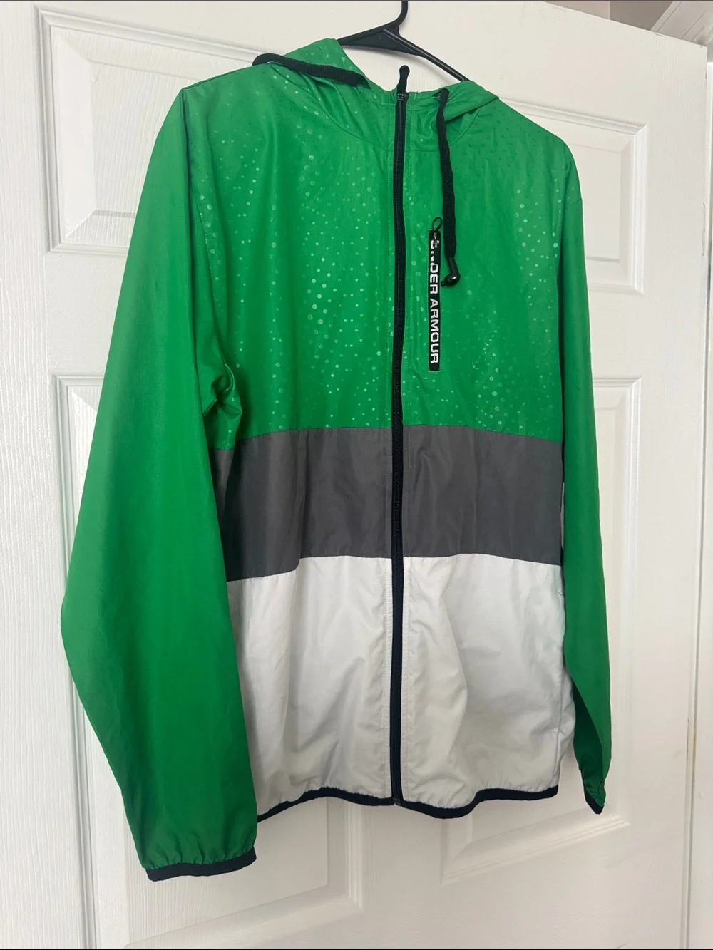 Under Armour Green Gray White Colorblock Hooded Windbreaker